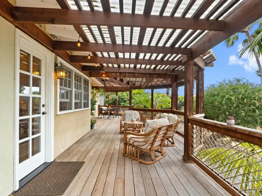 890 Passiflora Avenue Encinitas, CA 92024