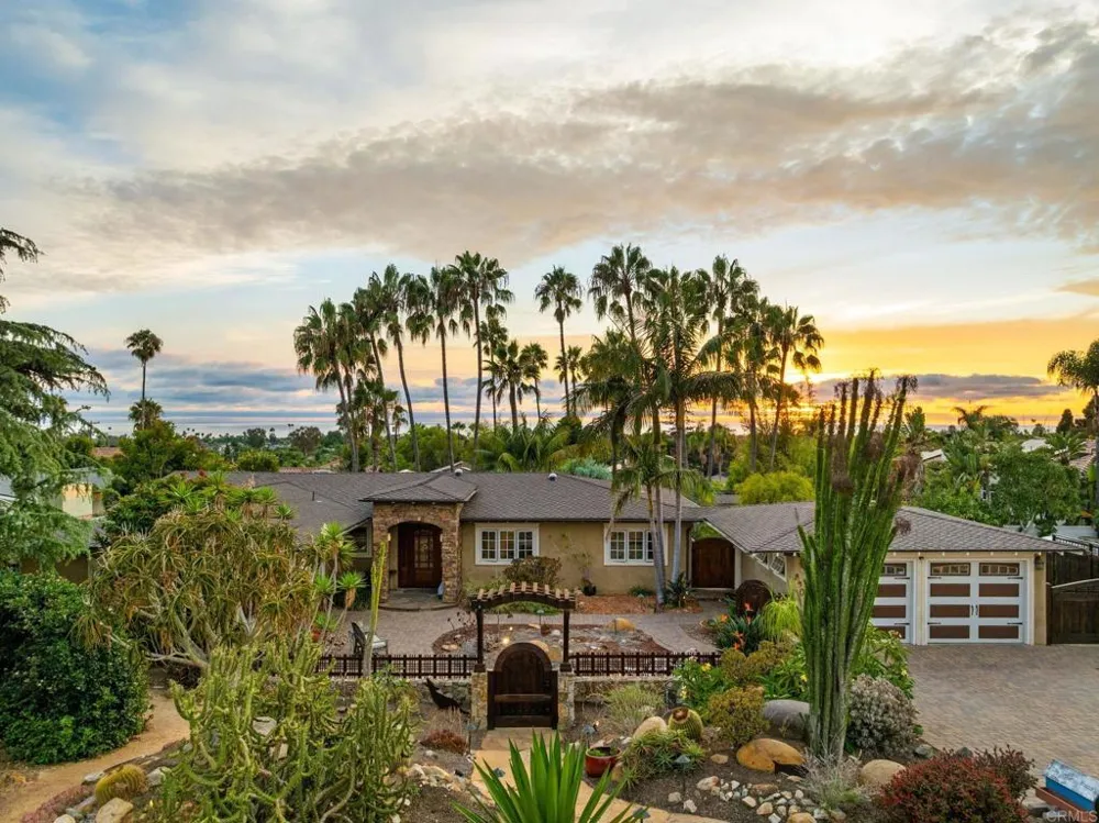 890 Passiflora Avenue Encinitas, CA 92024