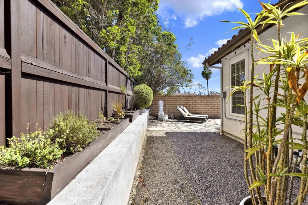 12491 Sundance Ave San Diego, CA 92129