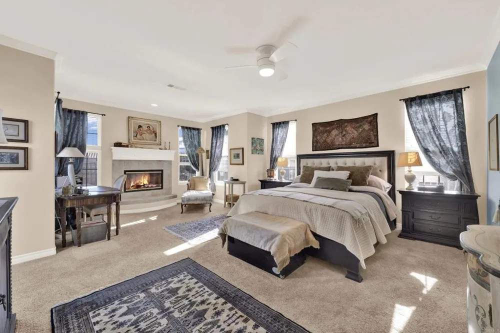 12491 Sundance Ave San Diego, CA 92129