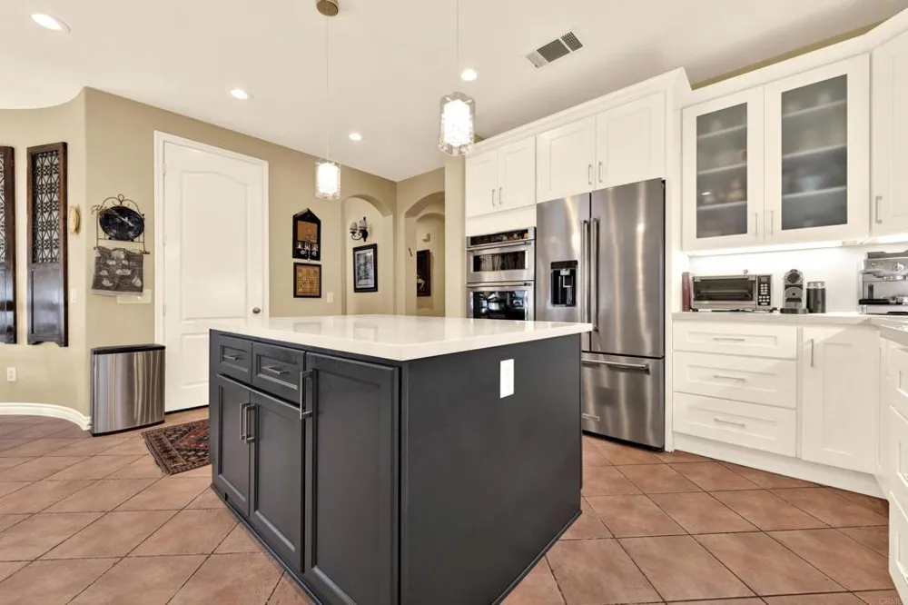 12491 Sundance Ave San Diego, CA 92129