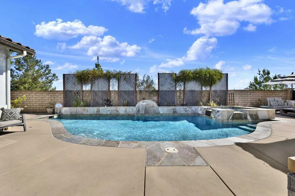 12491 Sundance Ave San Diego, CA 92129