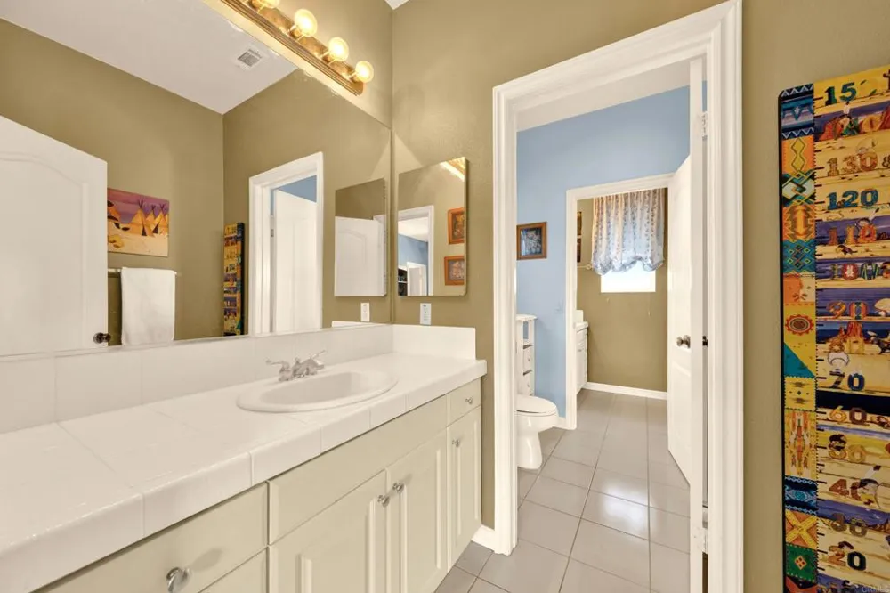 12491 Sundance Ave San Diego, CA 92129