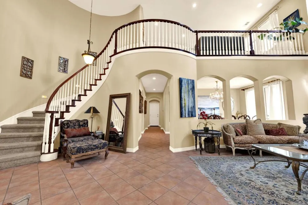 12491 Sundance Ave San Diego, CA 92129