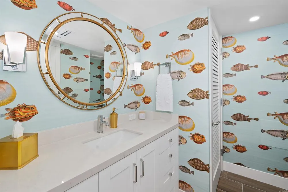 1820 Avenida del Mundo #101 Coronado, CA 92118