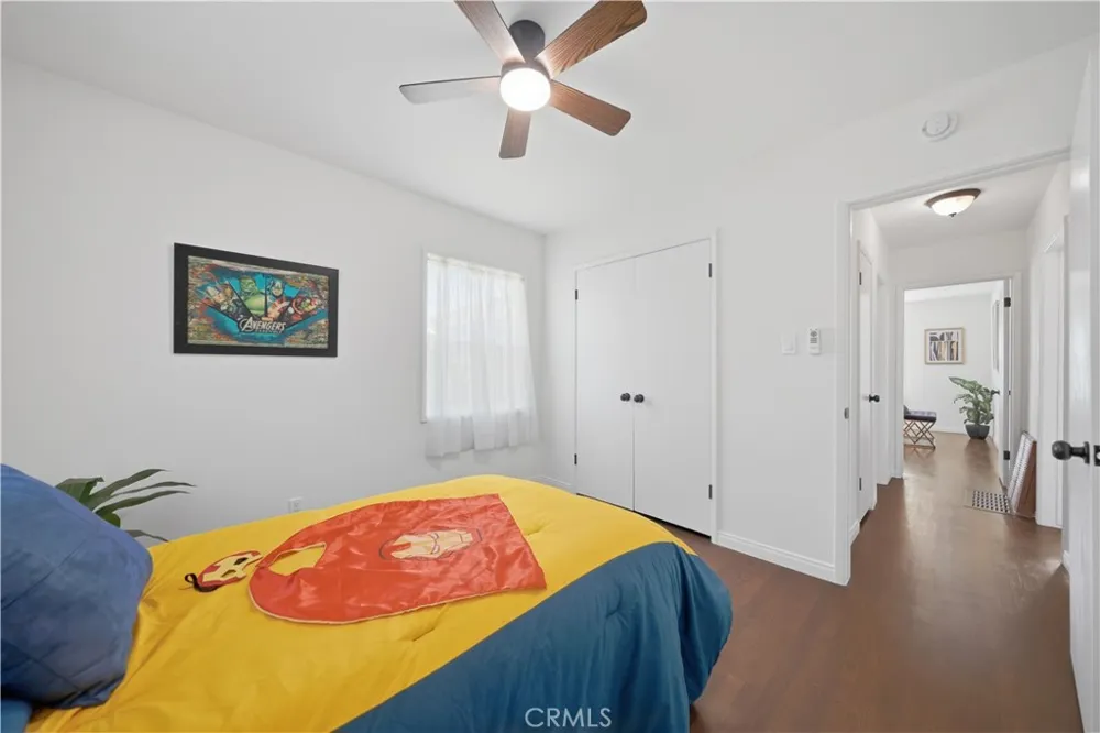 4646 Deeboyar Avenue Lakewood, CA 90712