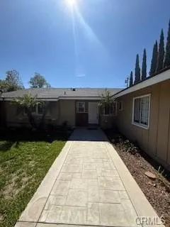 11770 Pierce Street Sylmar, CA 91342