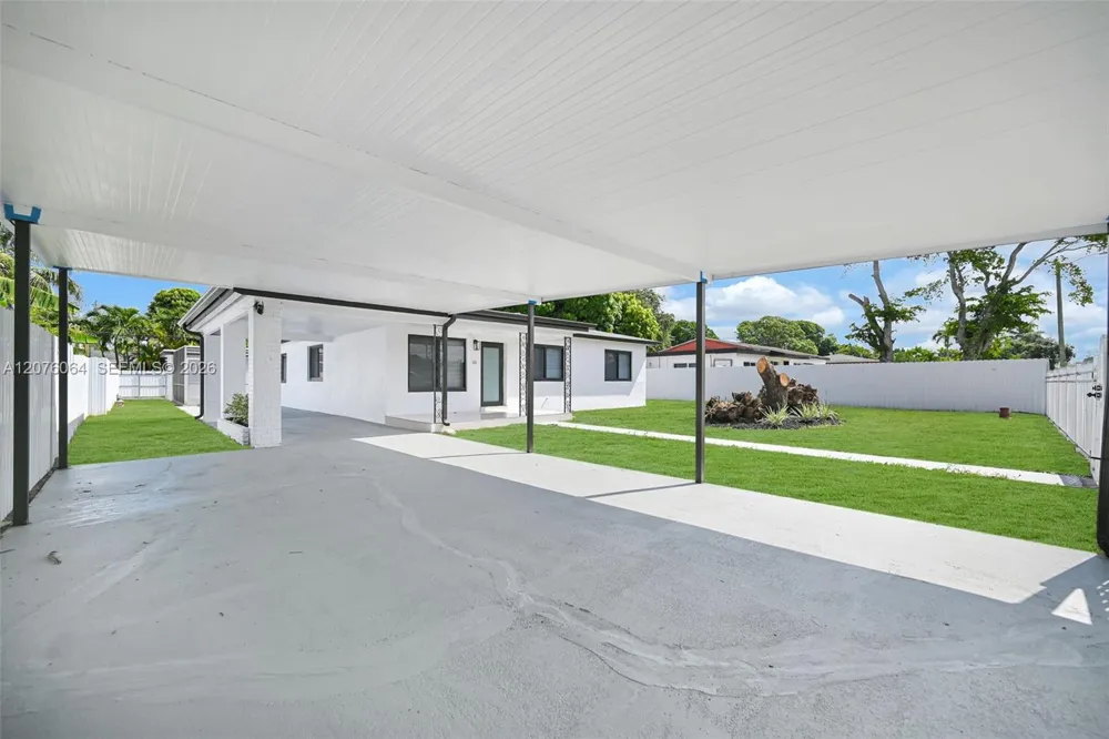 721 Atlantic Ave Opa-Locka, FL 33054