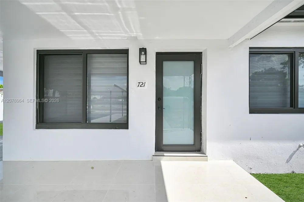 721 Atlantic Ave Opa-Locka, FL 33054