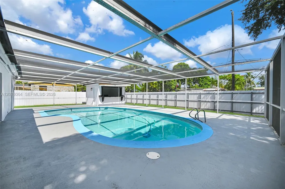 721 Atlantic Ave Opa-Locka, FL 33054