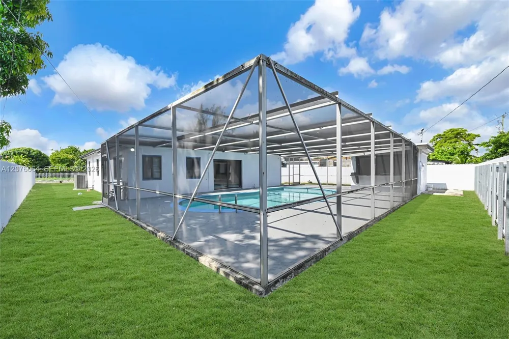 721 Atlantic Ave Opa-Locka, FL 33054