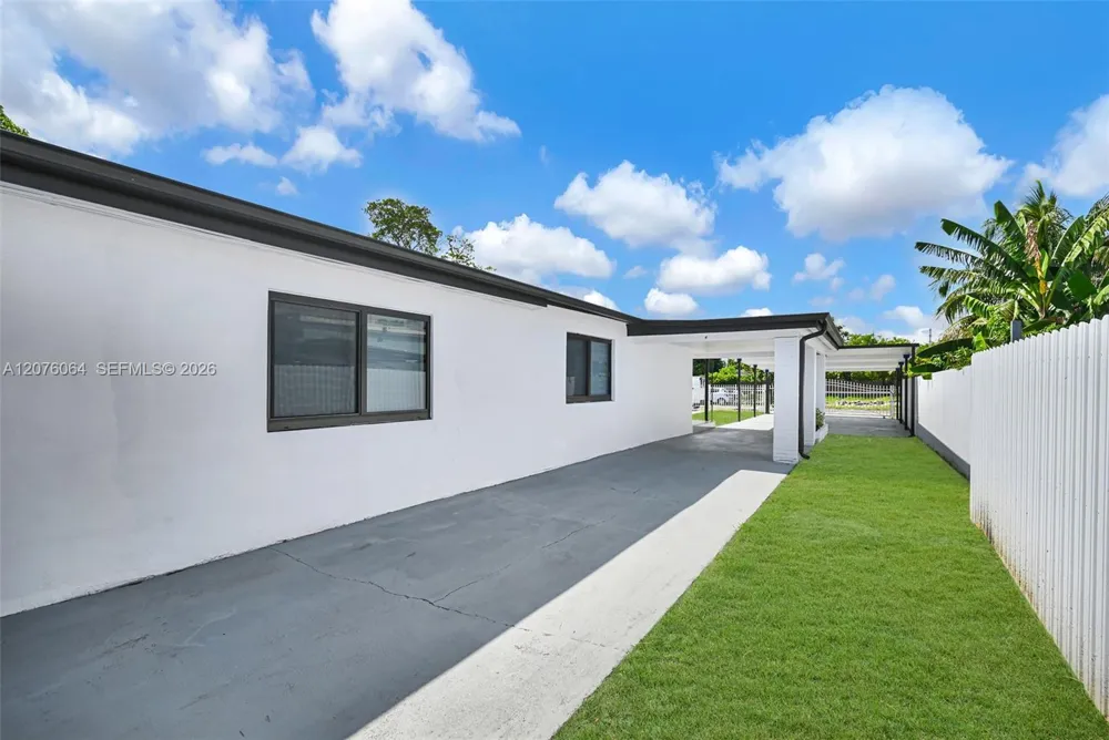 721 Atlantic Ave Opa-Locka, FL 33054
