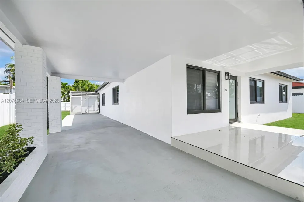 721 Atlantic Ave Opa-Locka, FL 33054
