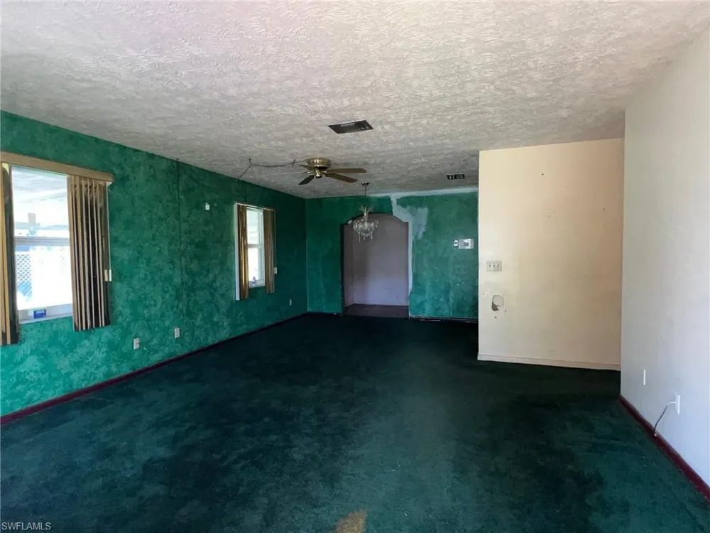 311 W El Paso Avenue Clewiston, FL 33440