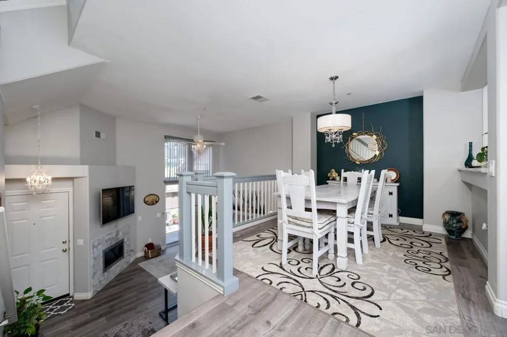 10260 Wateridge Circle #219 San Diego, CA 92121