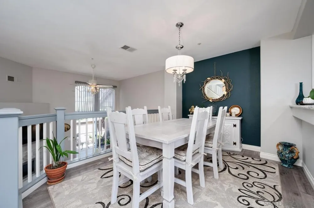 10260 Wateridge Circle #219 San Diego, CA 92121