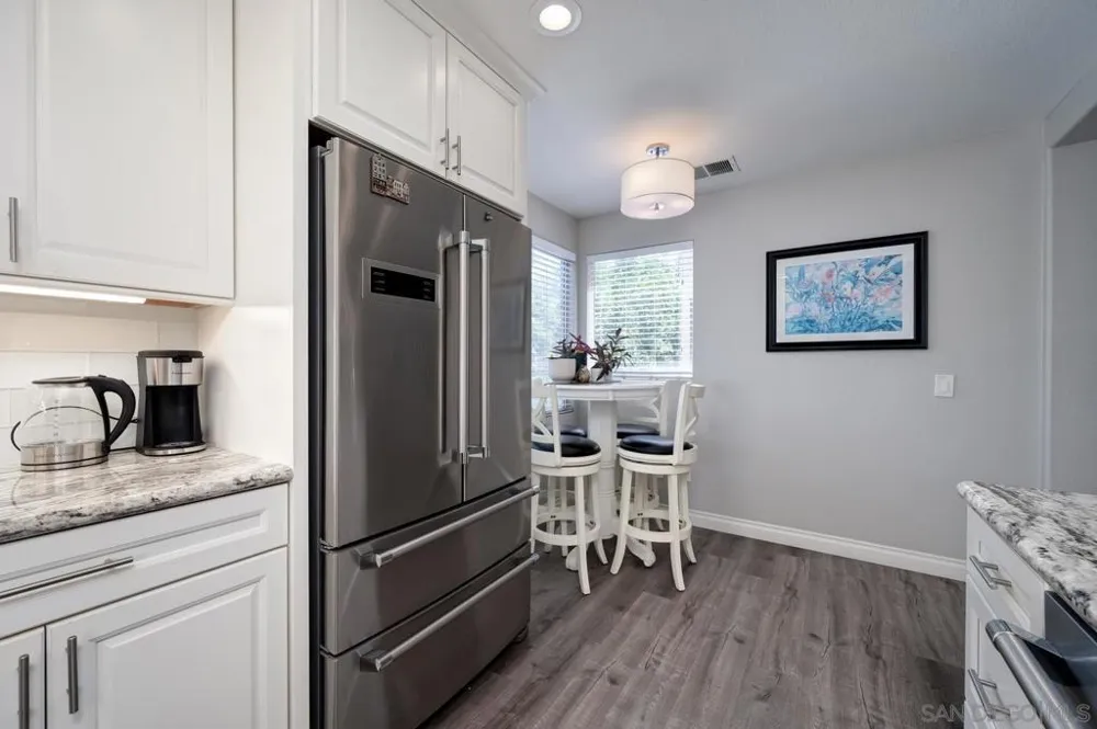 10260 Wateridge Circle #219 San Diego, CA 92121