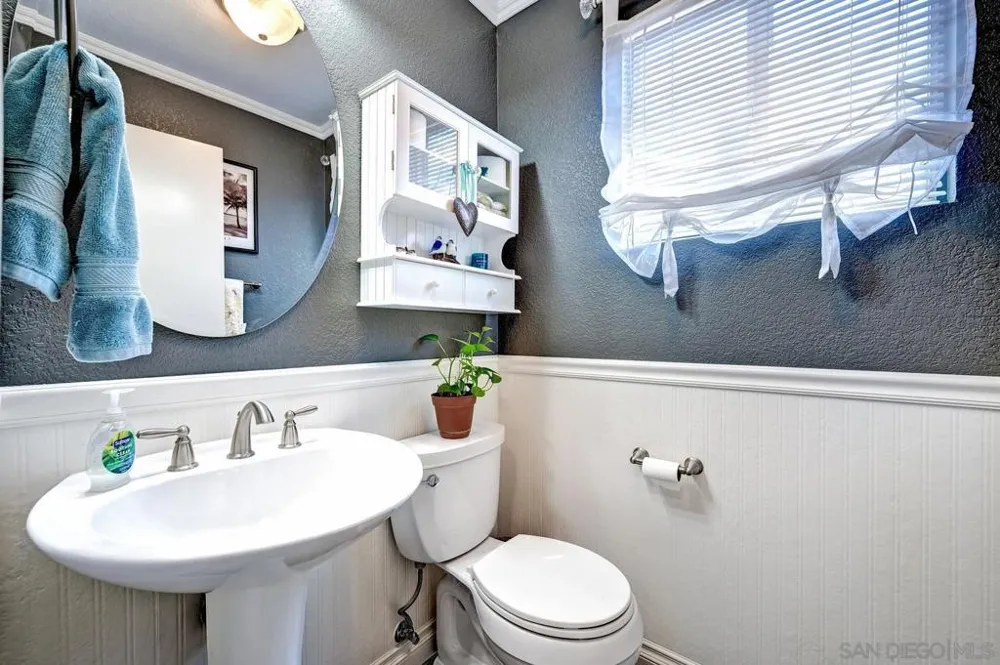 10260 Wateridge Circle #219 San Diego, CA 92121
