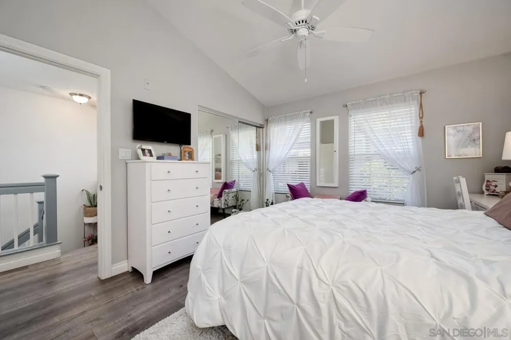 10260 Wateridge Circle #219 San Diego, CA 92121