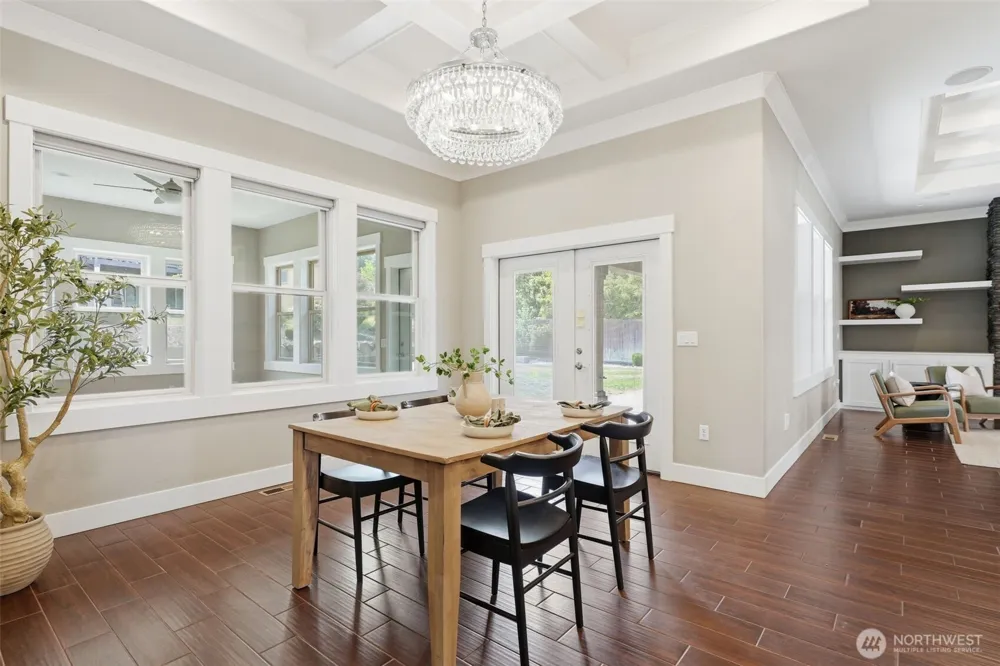 2303 W 49TH AVENUE Kennewick, WA 99337