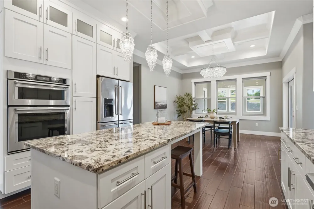 2303 W 49TH AVENUE Kennewick, WA 99337