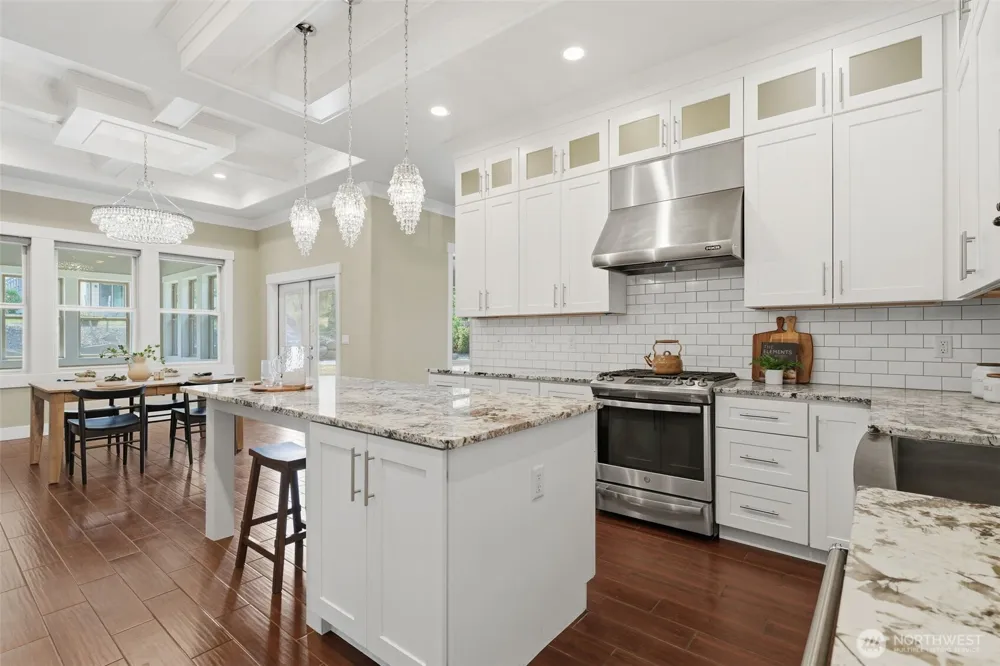 2303 W 49TH AVENUE Kennewick, WA 99337