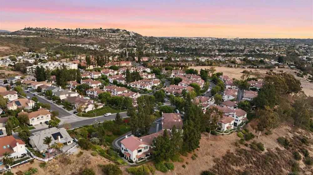 7982 Mission Vista San Diego, CA 92120