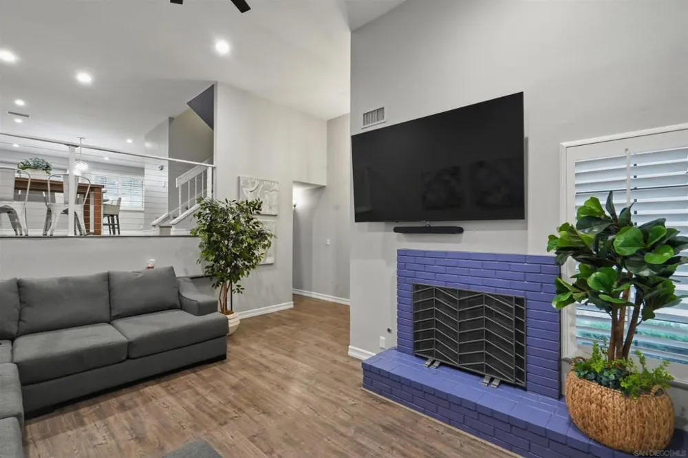 7982 Mission Vista San Diego, CA 92120
