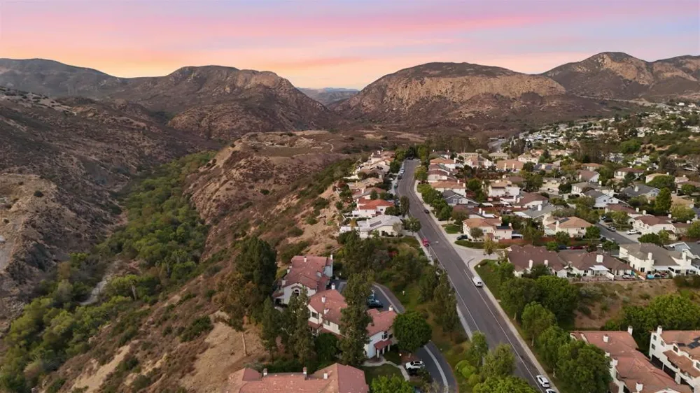 7982 Mission Vista San Diego, CA 92120