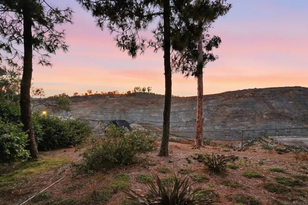 7982 Mission Vista San Diego, CA 92120