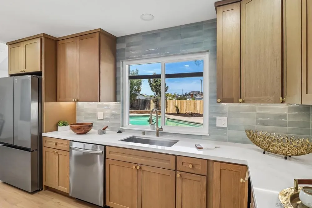 767 Jonathon Place Escondido, CA 92027