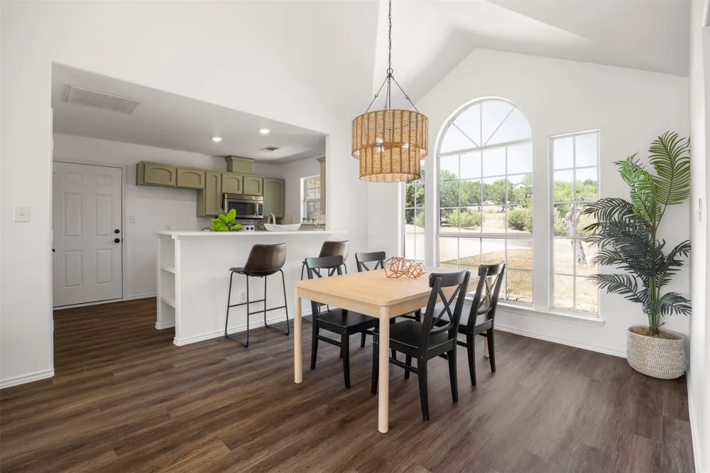 501 Royal Court Cottonwood Shores, TX 78657
