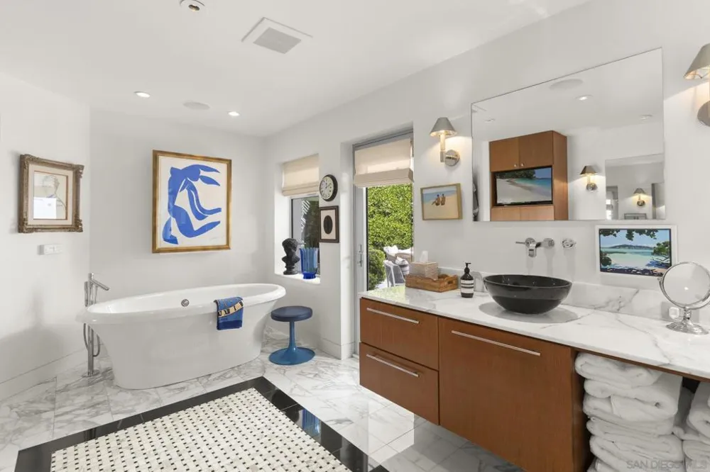 5727 Abalone Pl La Jolla, CA 92037