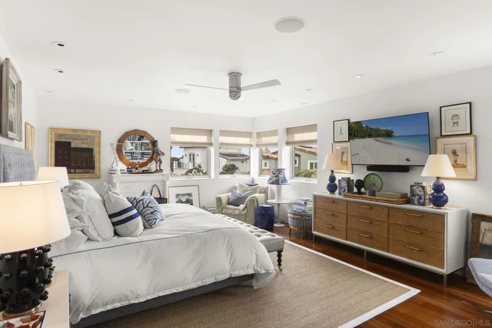 5727 Abalone Pl La Jolla, CA 92037