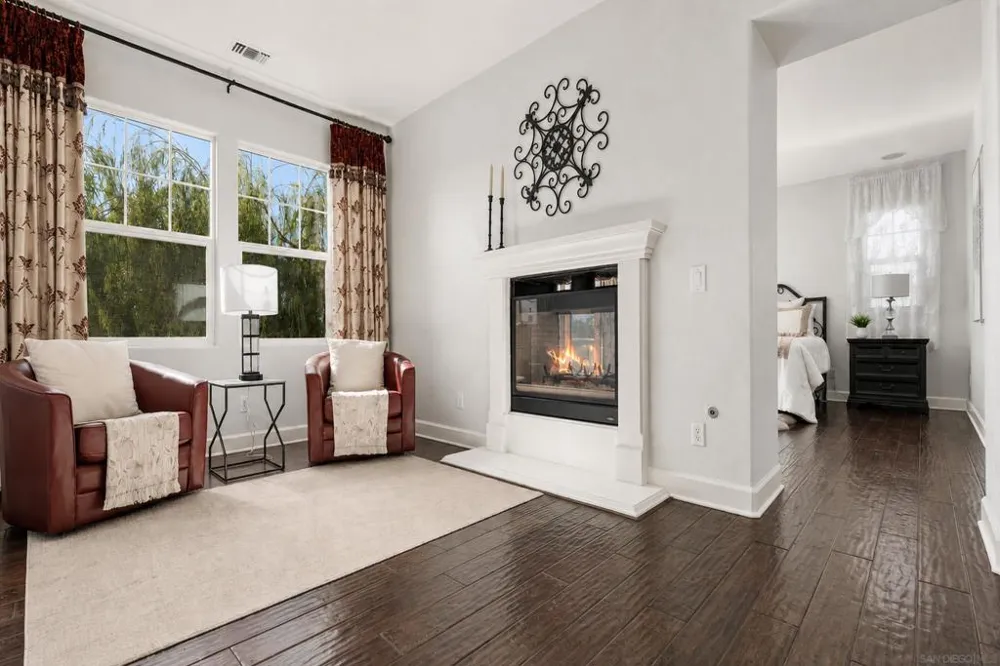 6839 Helenite Place Carlsbad, CA 92009