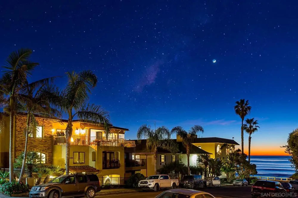 231 Bonair La Jolla, CA 92037