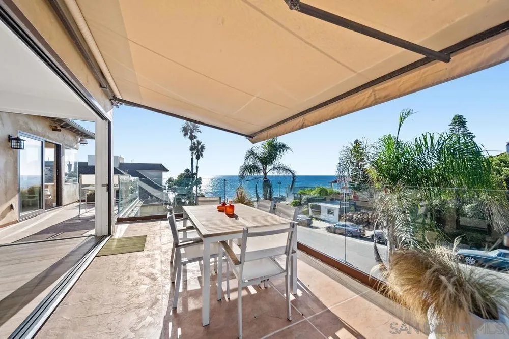 231 Bonair La Jolla, CA 92037