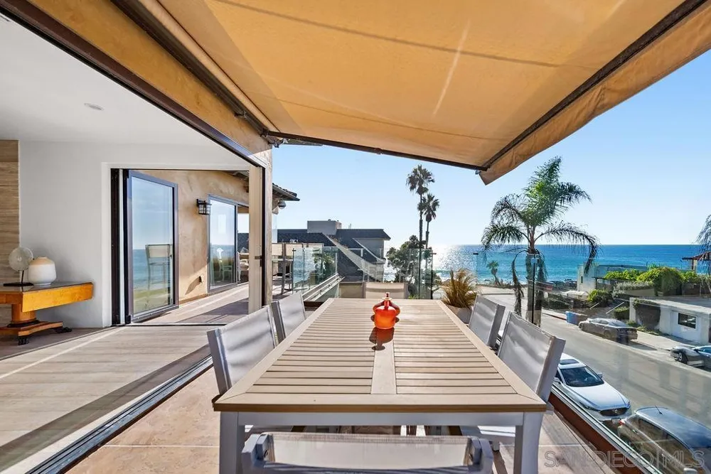 231 Bonair La Jolla, CA 92037