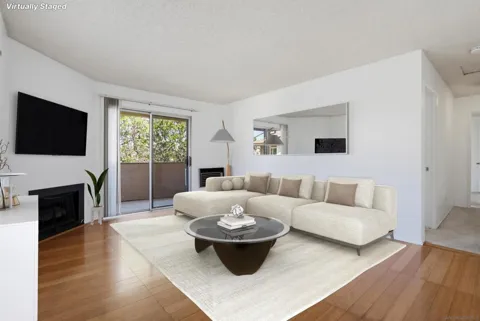 204 Woodland #219