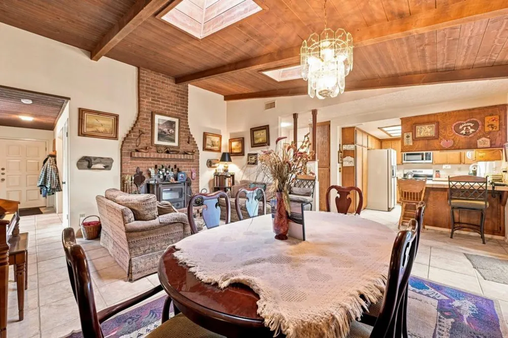 30136 Rolling Hills Valley Center, CA 92082