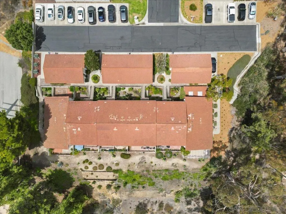 245 Fairlee Encinitas, CA 92024