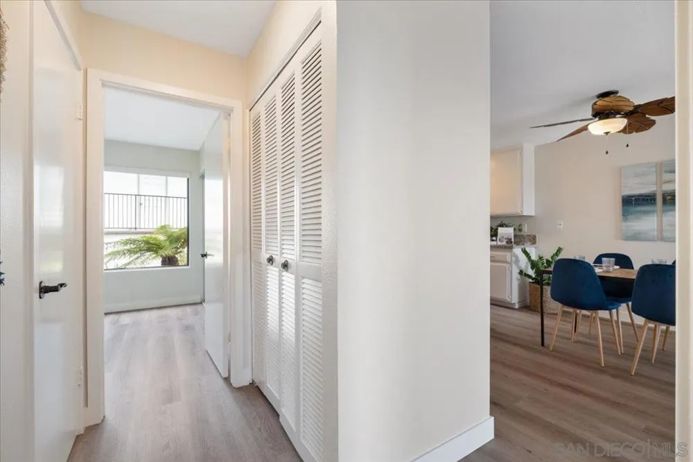 245 Fairlee Encinitas, CA 92024