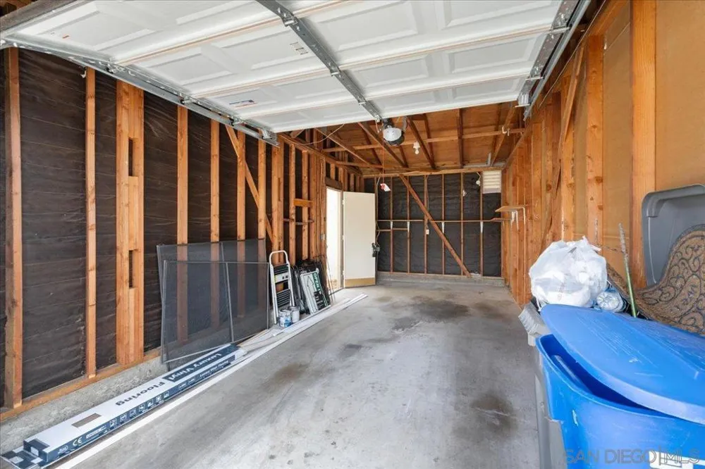 245 Fairlee Encinitas, CA 92024