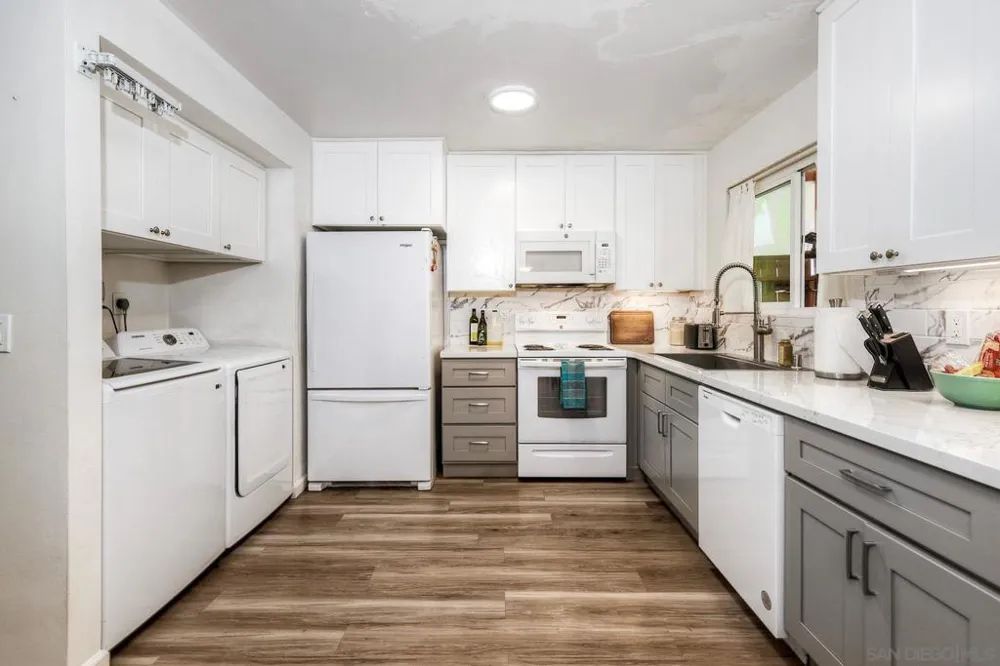 10029 Santana Ranch Lane Santee, CA 92071