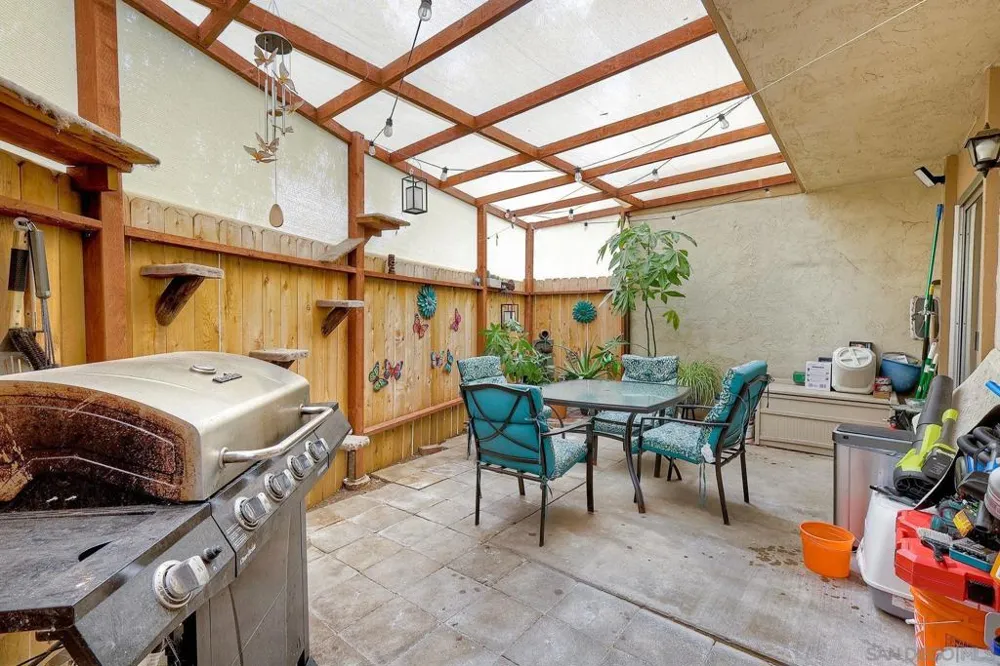 10029 Santana Ranch Lane Santee, CA 92071