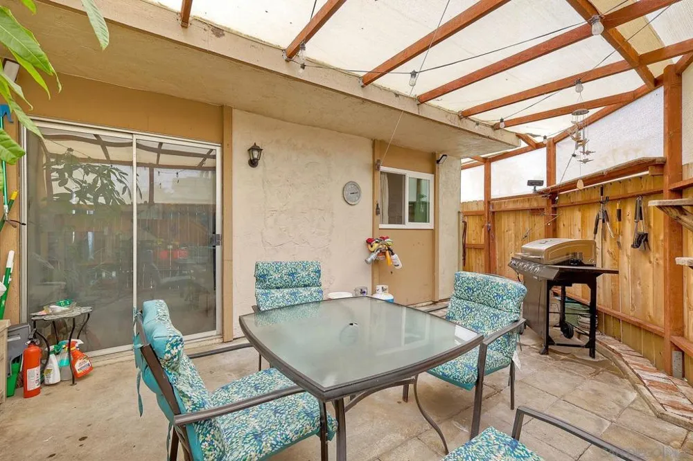 10029 Santana Ranch Lane Santee, CA 92071