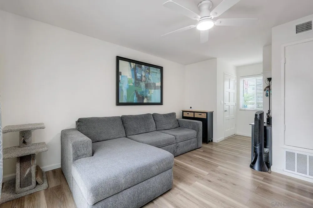 10029 Santana Ranch Lane Santee, CA 92071