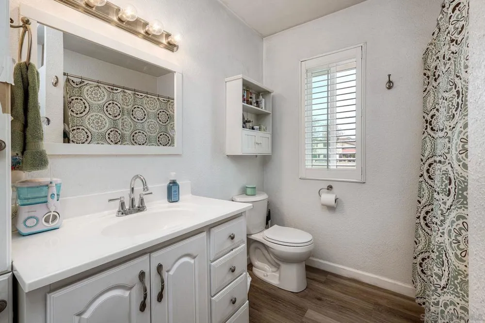 10029 Santana Ranch Lane Santee, CA 92071