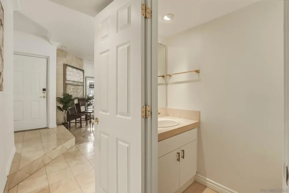 3964 Richmond San Diego, CA 92103