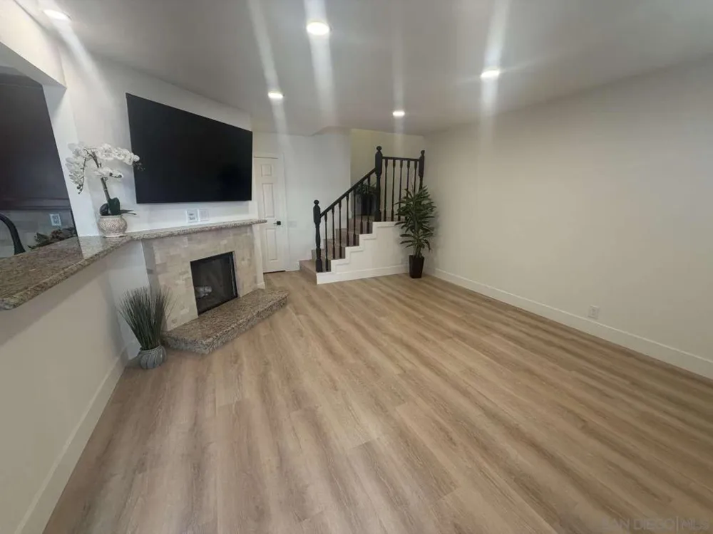 4463 Chase Dr #23 Huntington Beach, CA 92649